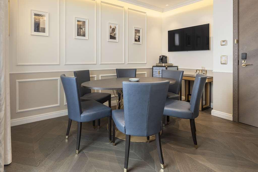 Hotel The Emerald House - Curio Collection By Hilton Lissabon