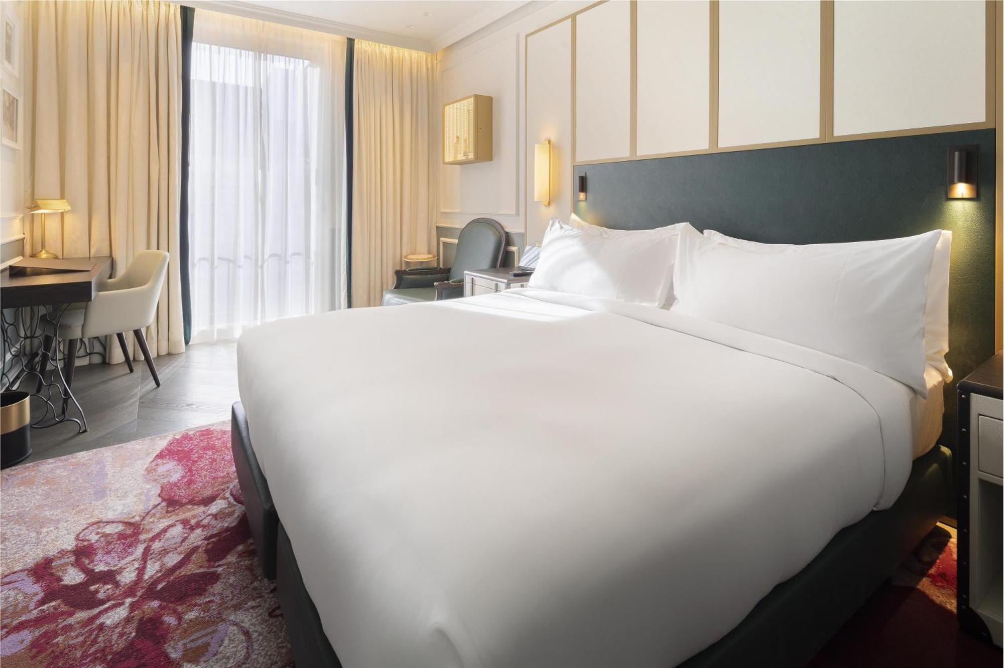 Hotel The Emerald House - Curio Collection By Hilton Lissabon
